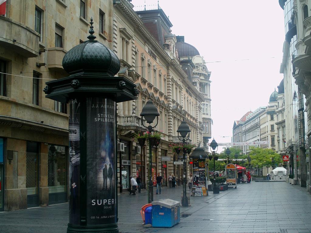 Dominic Smart & Luxury Suites - Republic Square Belgrade Exterior photo